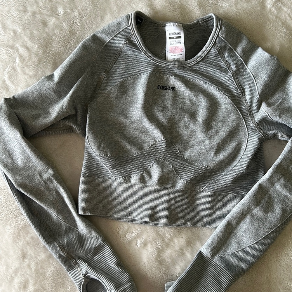 Gym Shark Grey Crop Top -long sleeve